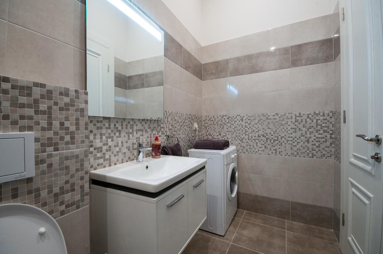 Wonderful Flat On City Center Uzjhorod Eksteriør bilde