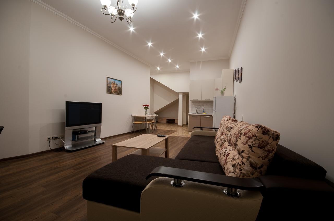 Wonderful Flat On City Center Uzjhorod Eksteriør bilde