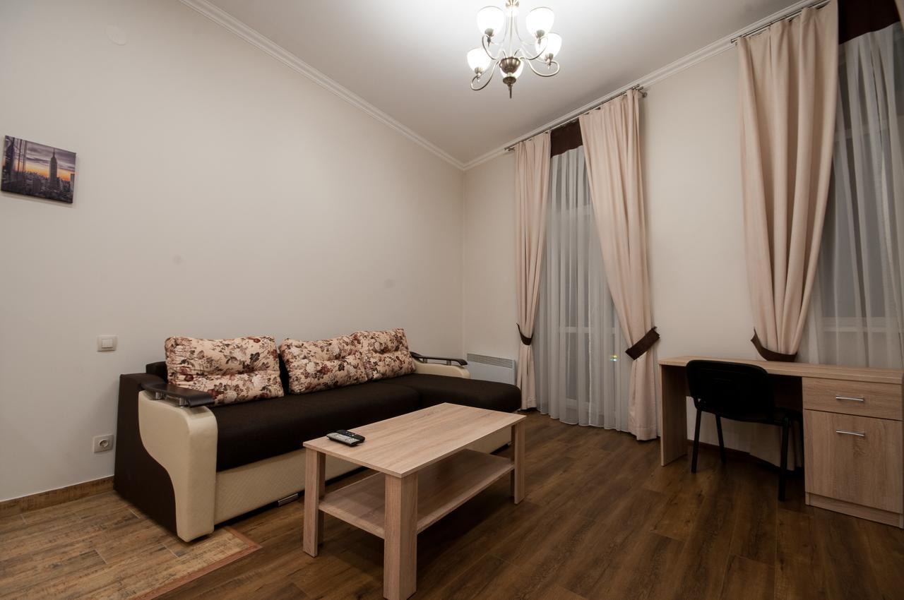 Wonderful Flat On City Center Uzjhorod Eksteriør bilde