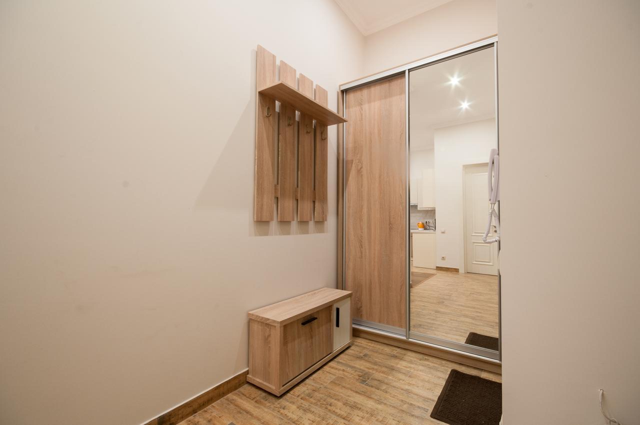 Wonderful Flat On City Center Uzjhorod Eksteriør bilde