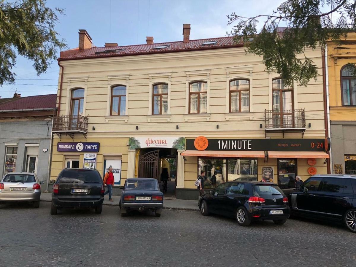 Wonderful Flat On City Center Uzjhorod Eksteriør bilde
